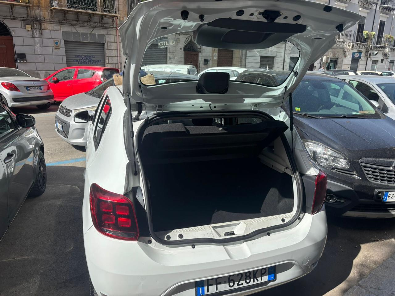 Dacia Sandero 0.9 TCe 90CV Easy-R Lauréate FINANZIABILE