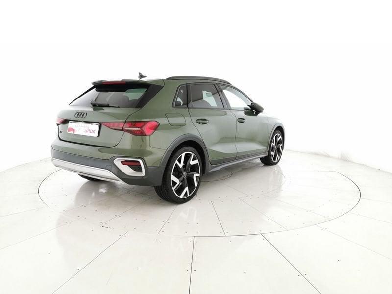 Audi A3 allstreet 35 2.0 tdi Identity Contrast s-tronic