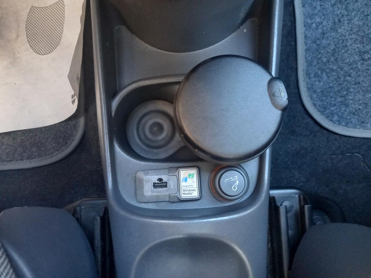 FIAT 500 1.3MJT LOUNGE