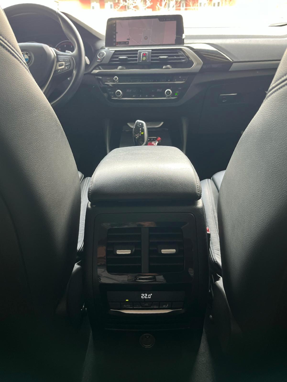BMW X4 xDrive 20d 190 CV FULL OPTIONAL VAL. PERMUTE