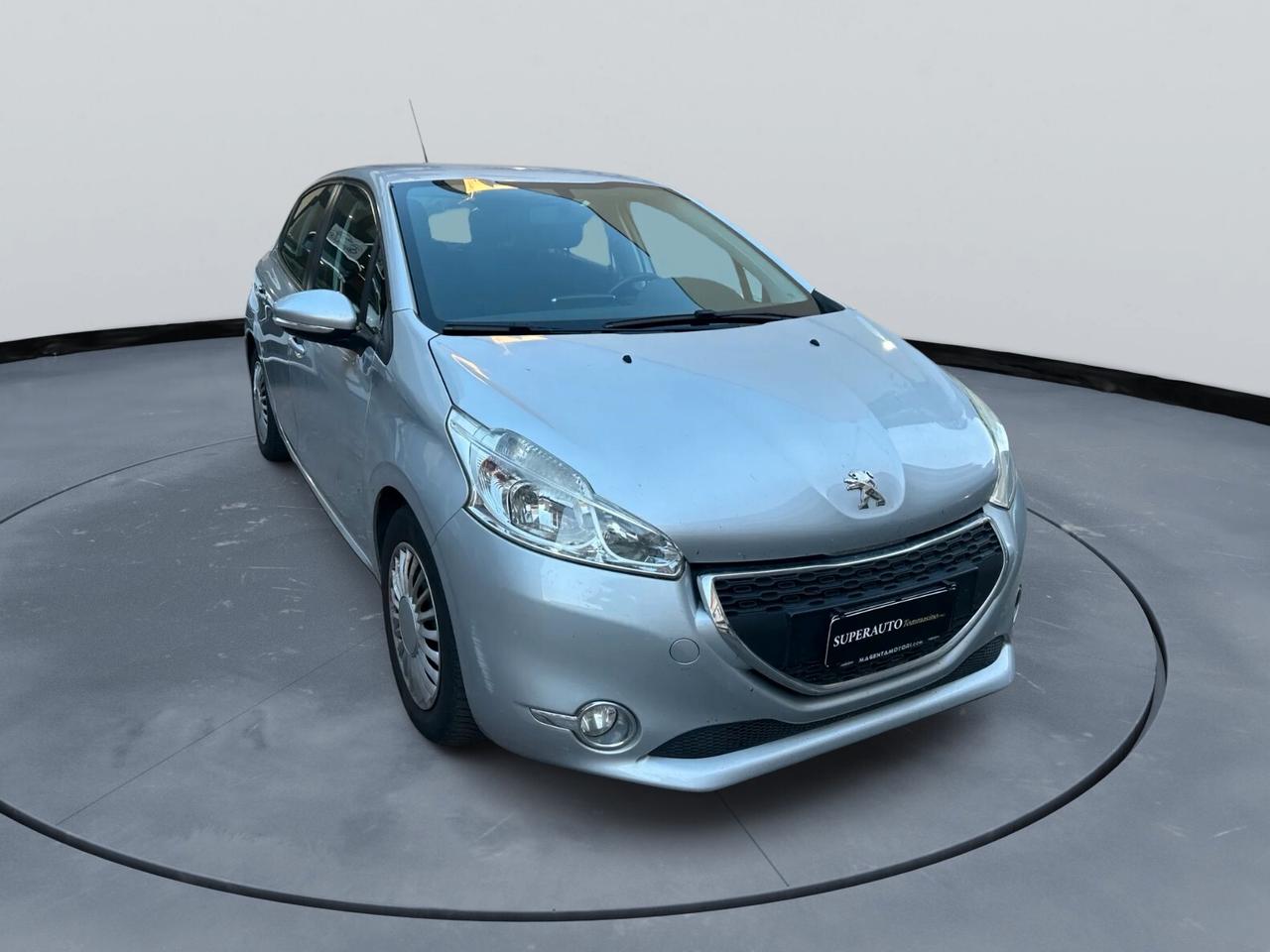 Peugeot 208 1.4 HDi 68 CV 5 porte Active