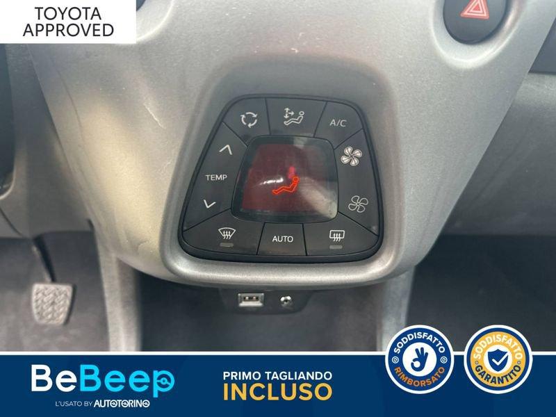 Toyota Aygo 5P 1.0 X-PLAY M-MT 72CV