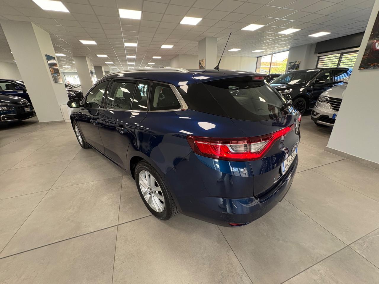 Renault Megane 1.5 dCi 115CV 2020 km 104000