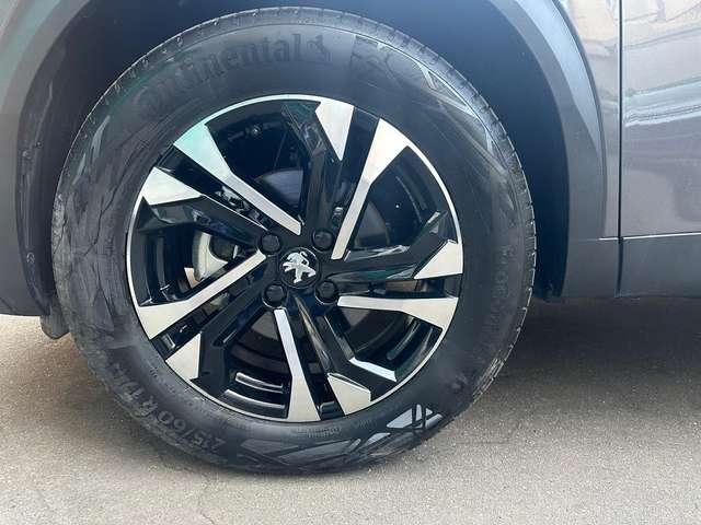 Peugeot 2008 1.2 130cv Allure + Navi + Telecamera + Km Zero