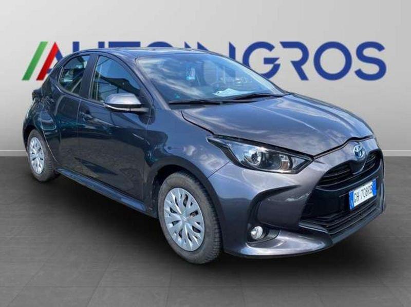 Toyota Yaris IV 2020 1.5h Business