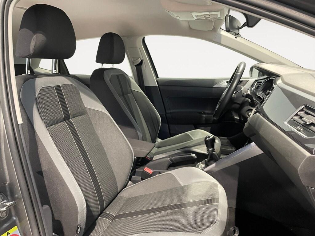 Volkswagen Polo VI 2017 1.0 TGI 90CV Highline R-Line Ext.- METANO