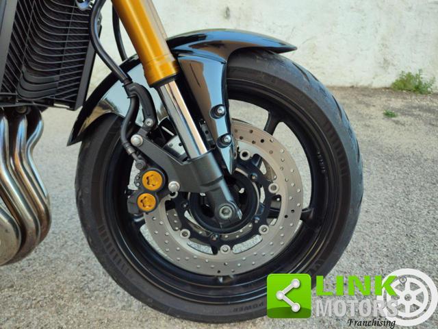 YAMAHA FZ8 fz8