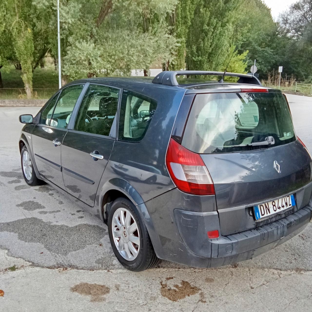 Renault Scénic 1.5 dCi/105CV 08