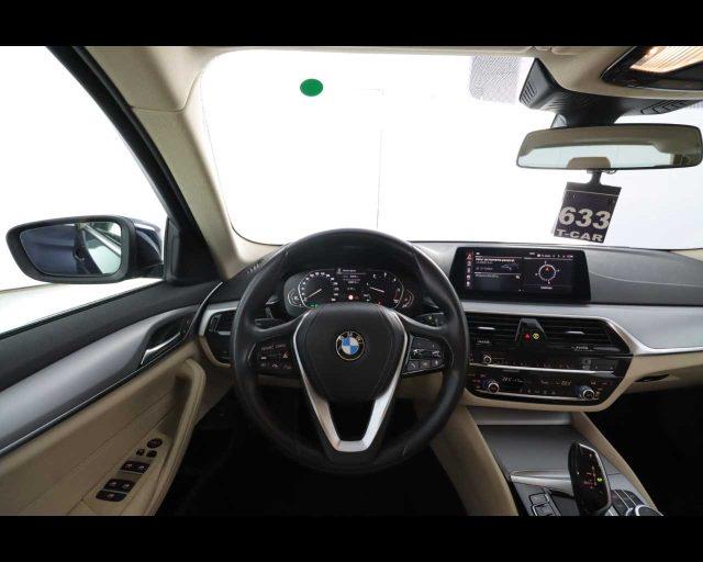 BMW 520 d 48V Touring Business