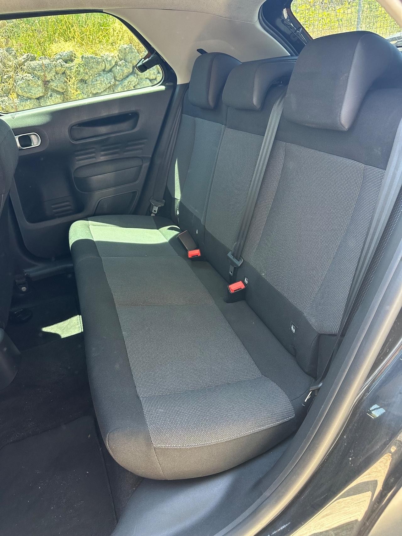 Citroen C4 Cactus 1.6 hdi 100 Shine