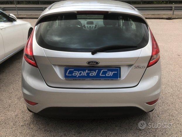 Ford Fiesta 1.4 5 porte Bz.- GPL Titanium