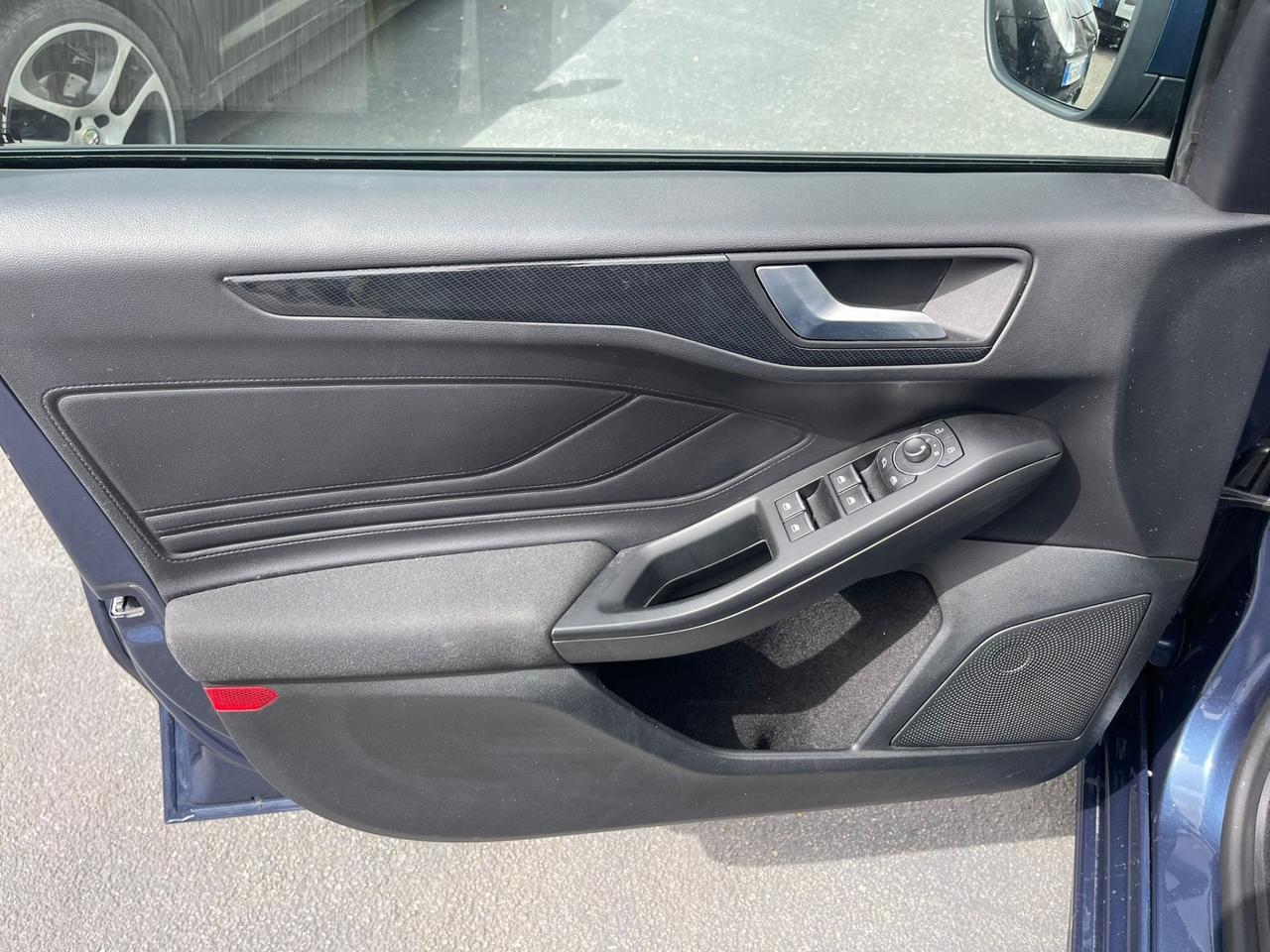 Ford Focus 1.0 EcoBoost Hybrid 125 CV Powershift SW ST-Line