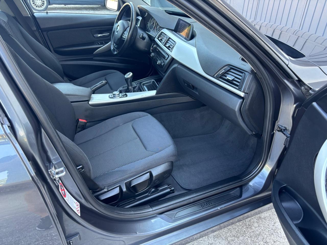 Bmw 320d 2.0D. Garanzia 12 mesi