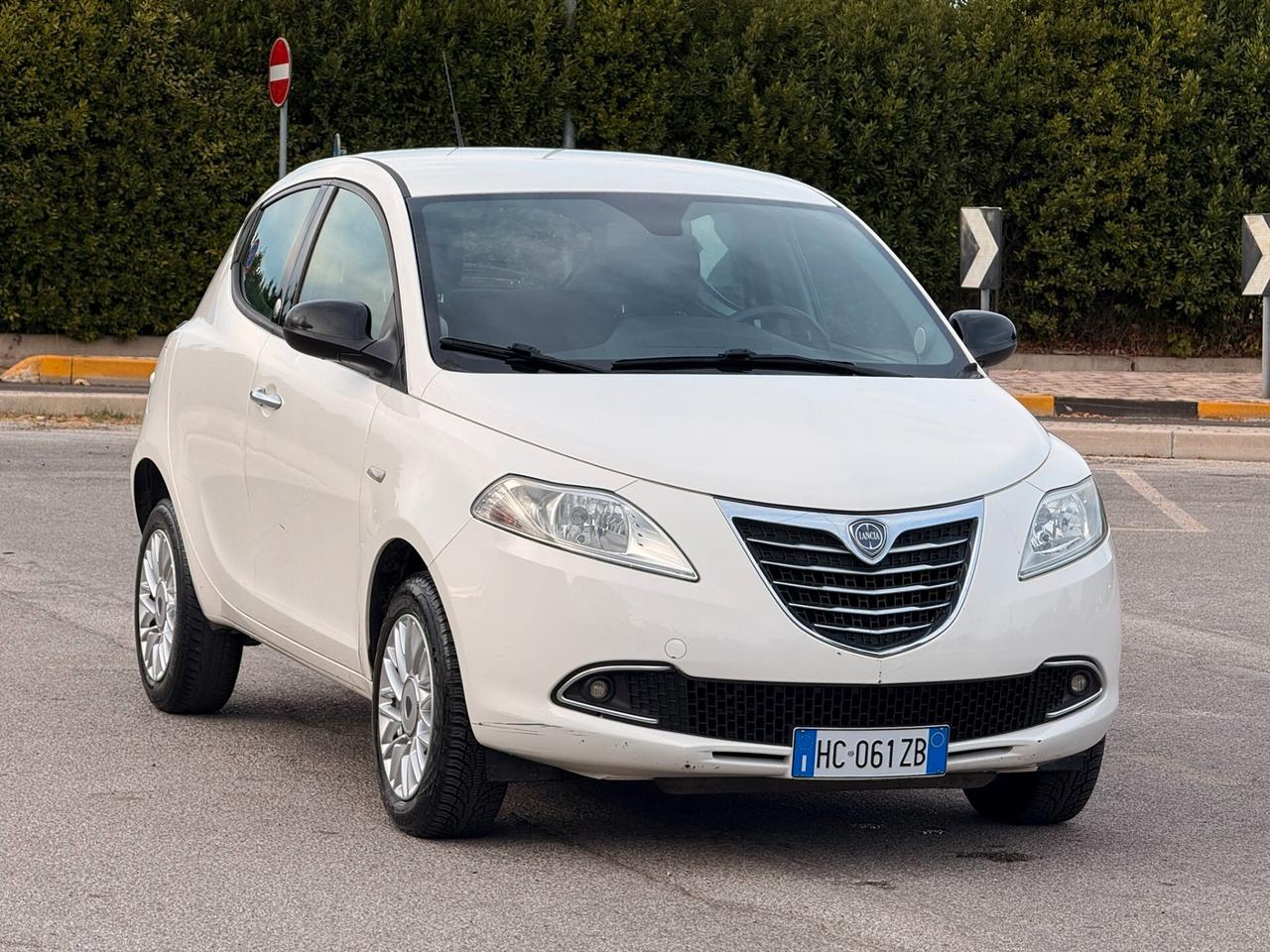 Lancia Ypsilon 2014 GARANZIA 12 MESI