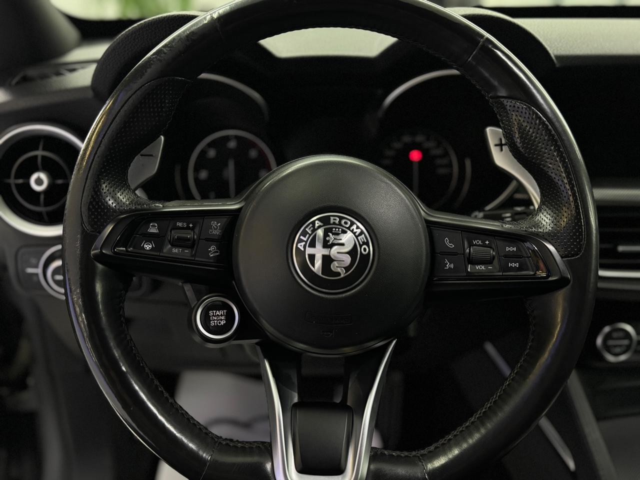 Alfa Romeo Stelvio 2.2 210CV Q4 Veloce Iper Full