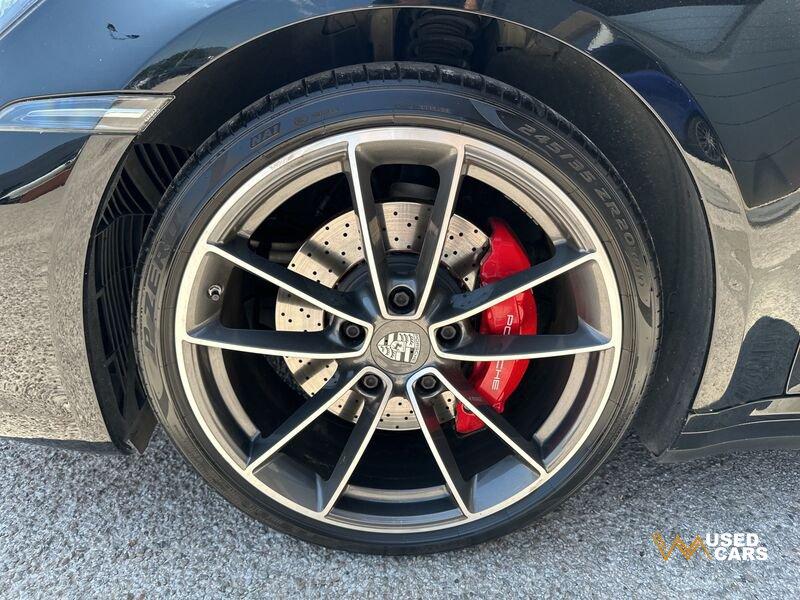Porsche 911 Carrera 4S