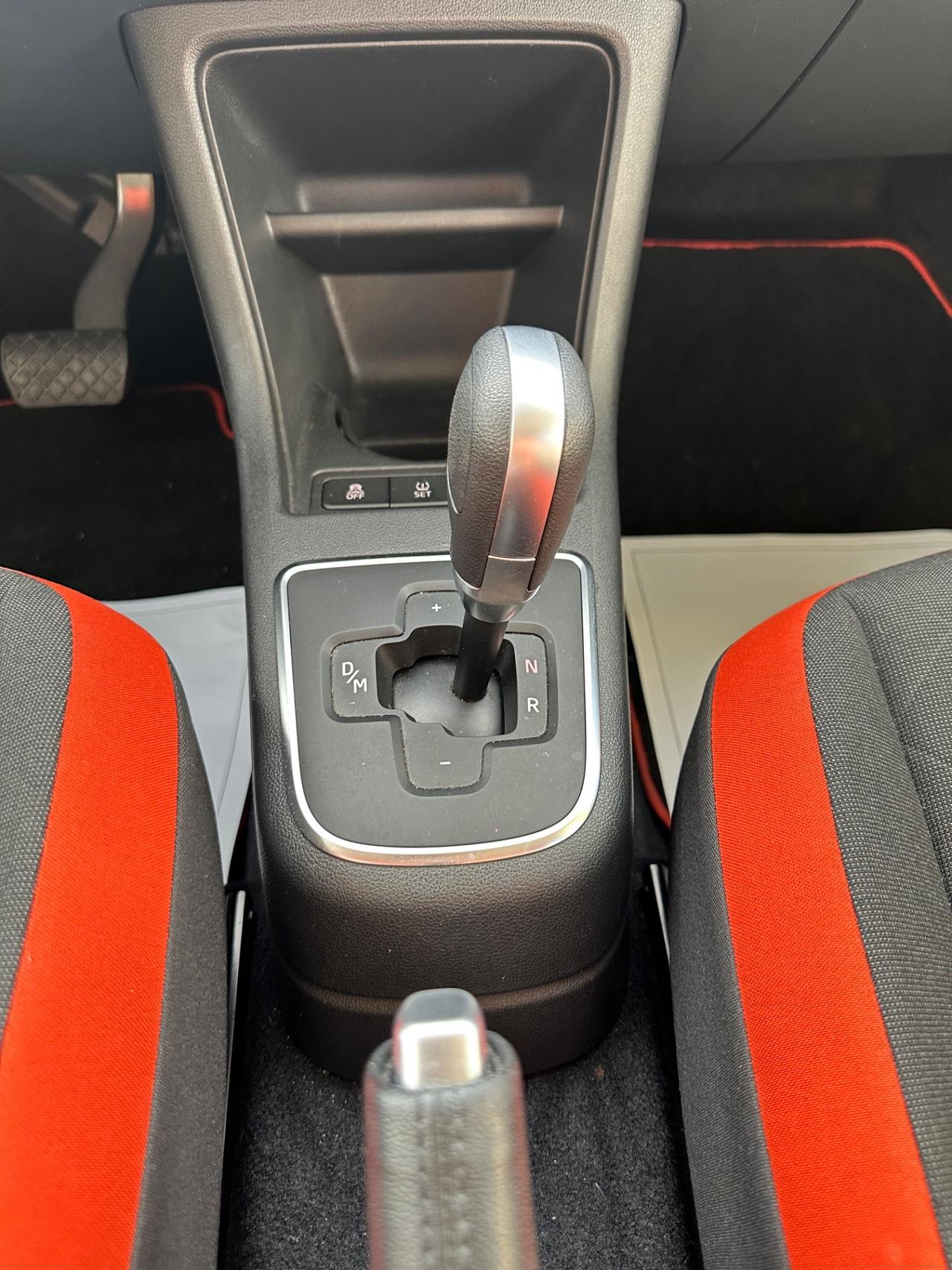 Volkswagen up! 1.0 75 CV 5p. cross up!