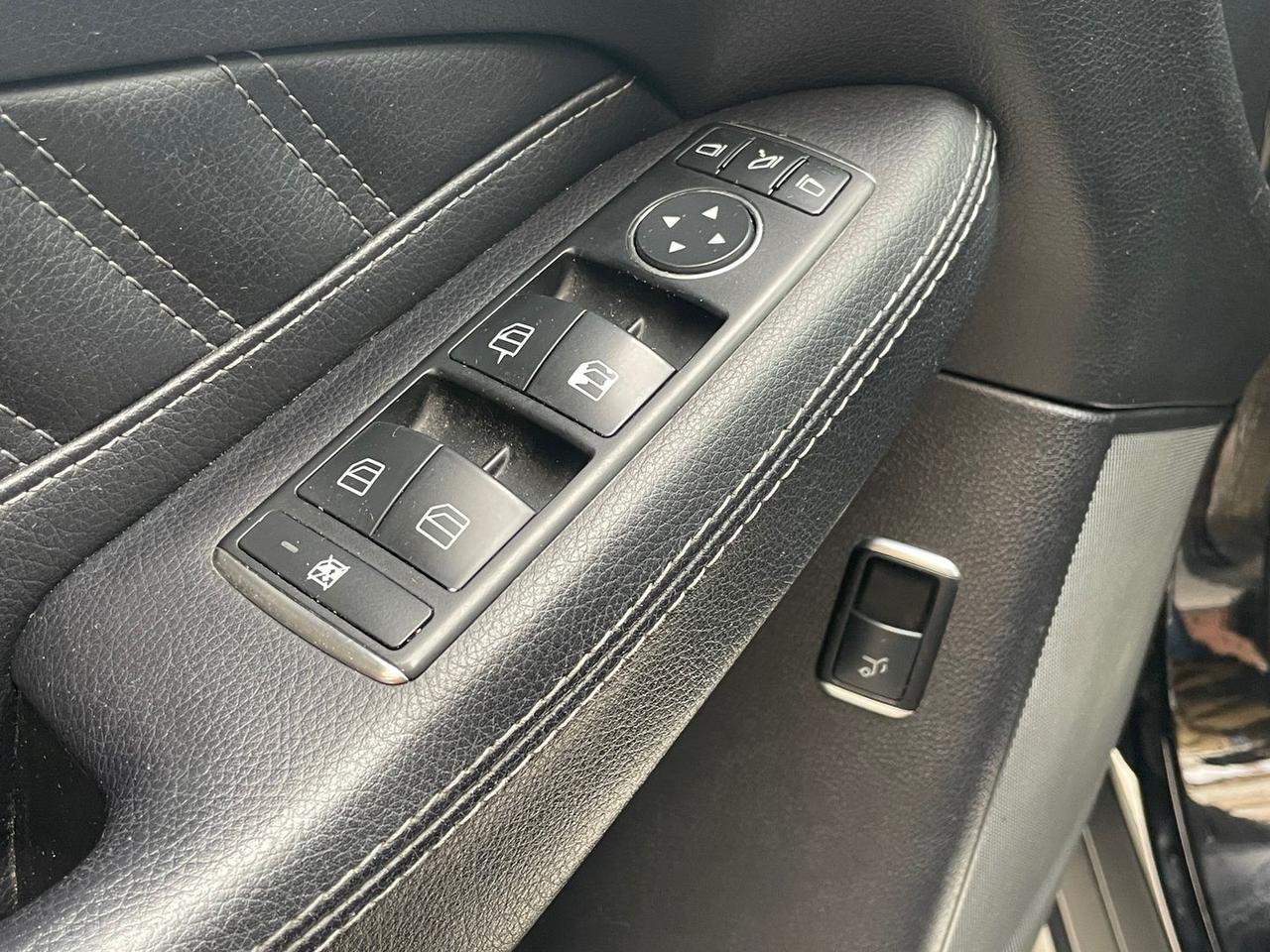 Mercedes-Benz GLE 350 350 D V6 Premium Plus #7753