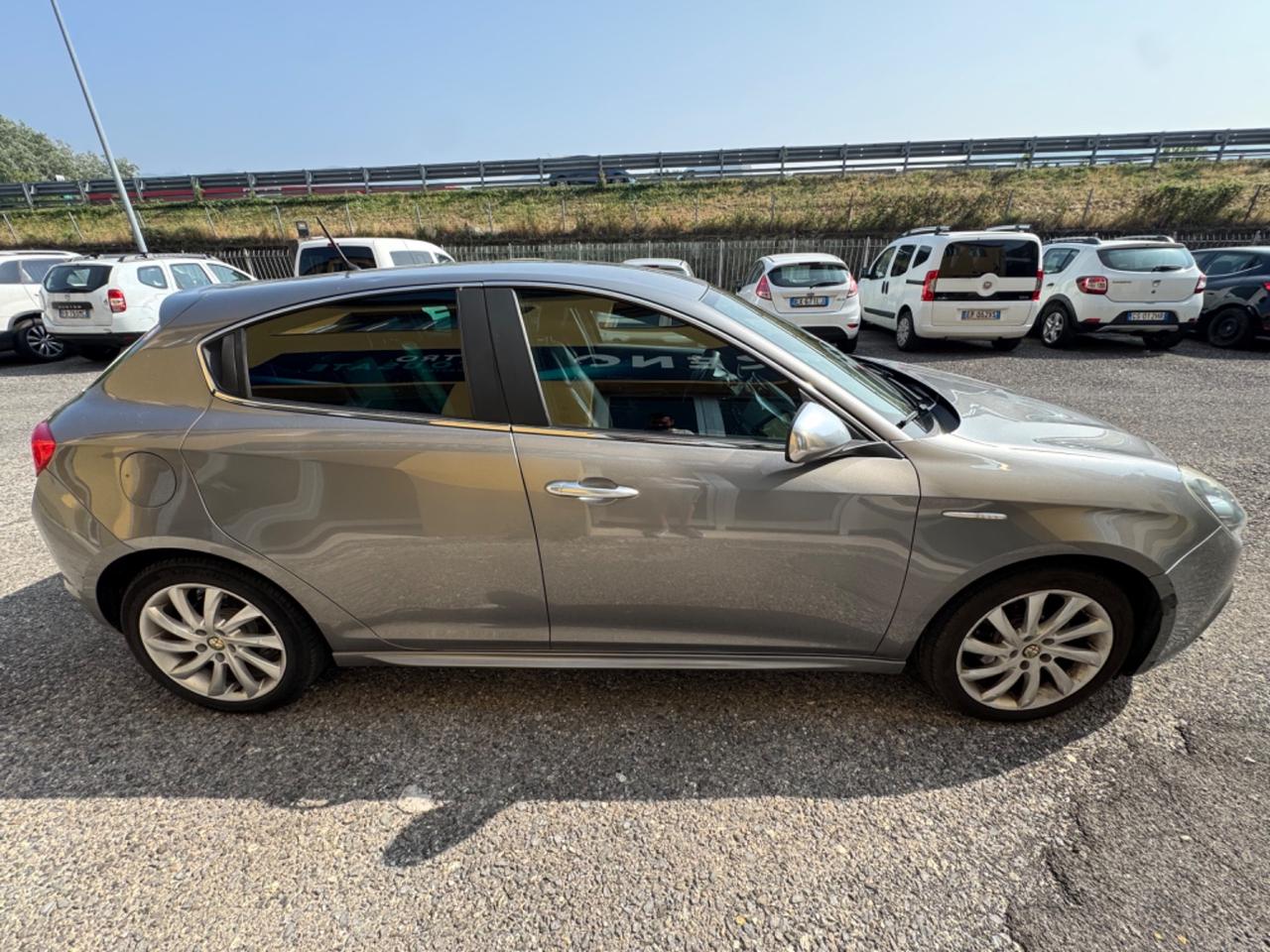 Alfa Romeo Giulietta 1.6 JTDm-2 105 CV Distinctive