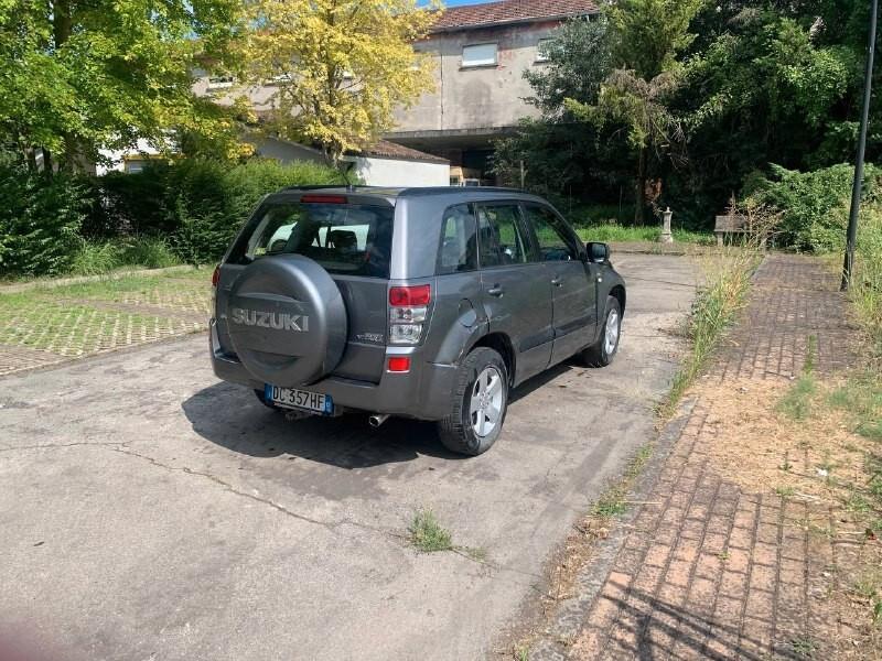 Suzuki Grand Vitara 1.9 DDiS 5 porte Executive