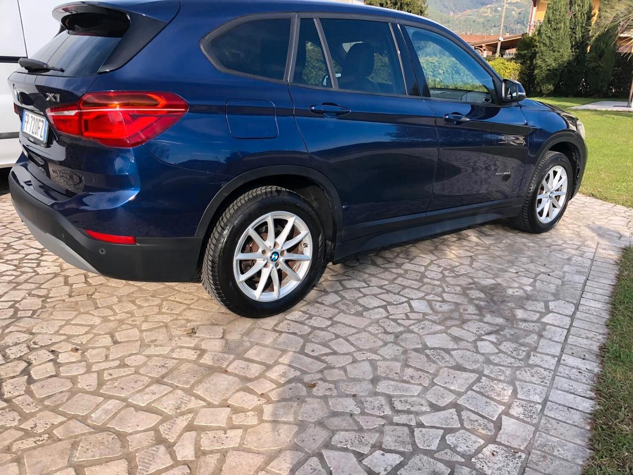 Bmw X1 sDrive18d PELLE/AUTOMATICA/ GARANZIA CONFORMGEST COMPLETA X 12 MESI RINNOVABILE FINO A 36 MESI