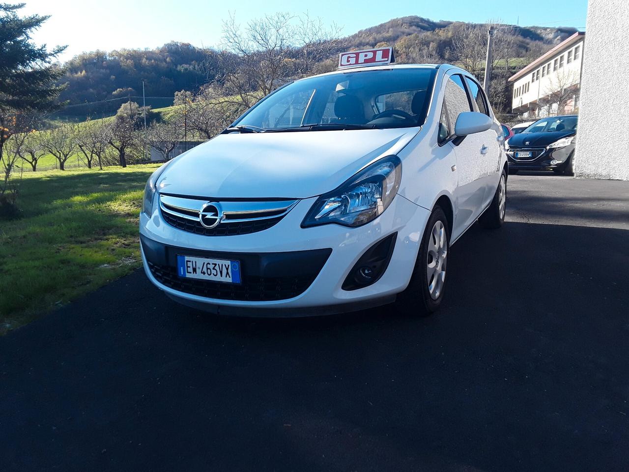 Opel Corsa 1.2 85CV 5 porte GPL-TECH Ecotec