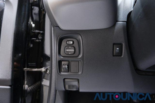 TOYOTA Aygo 1.0 VVT-I 72 CV 5 PORTE CONNECT NEOPATENTATI