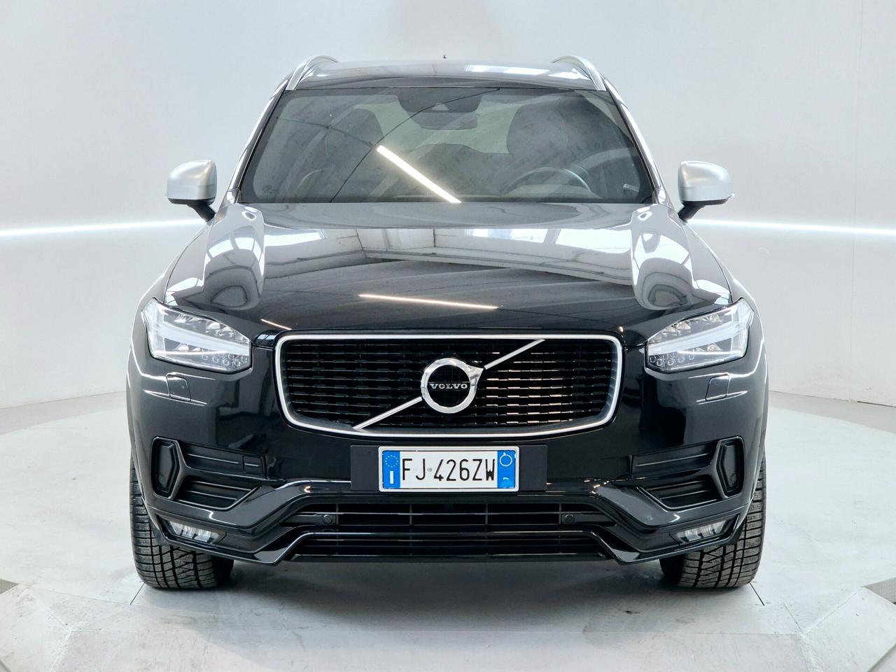 Volvo XC 90 R-DESIGN 7 POSTI