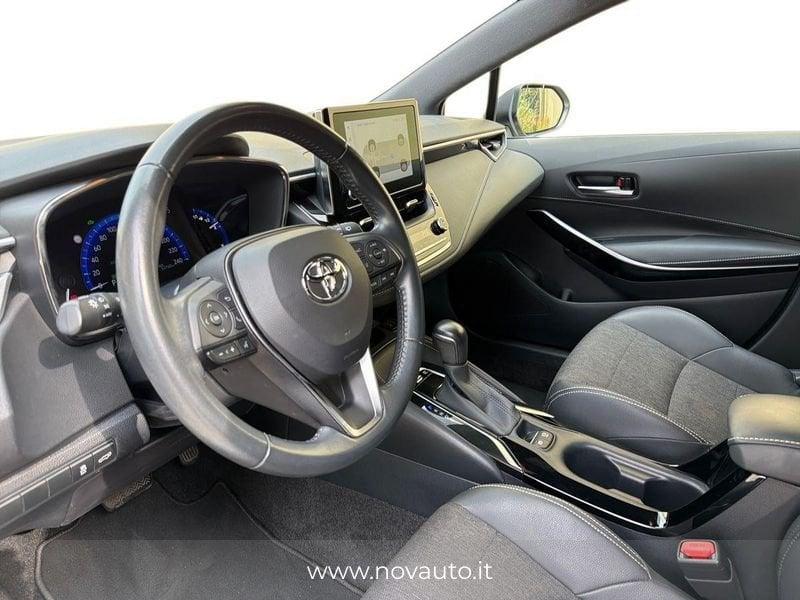 Toyota Corolla 1.8 Hybrid Style