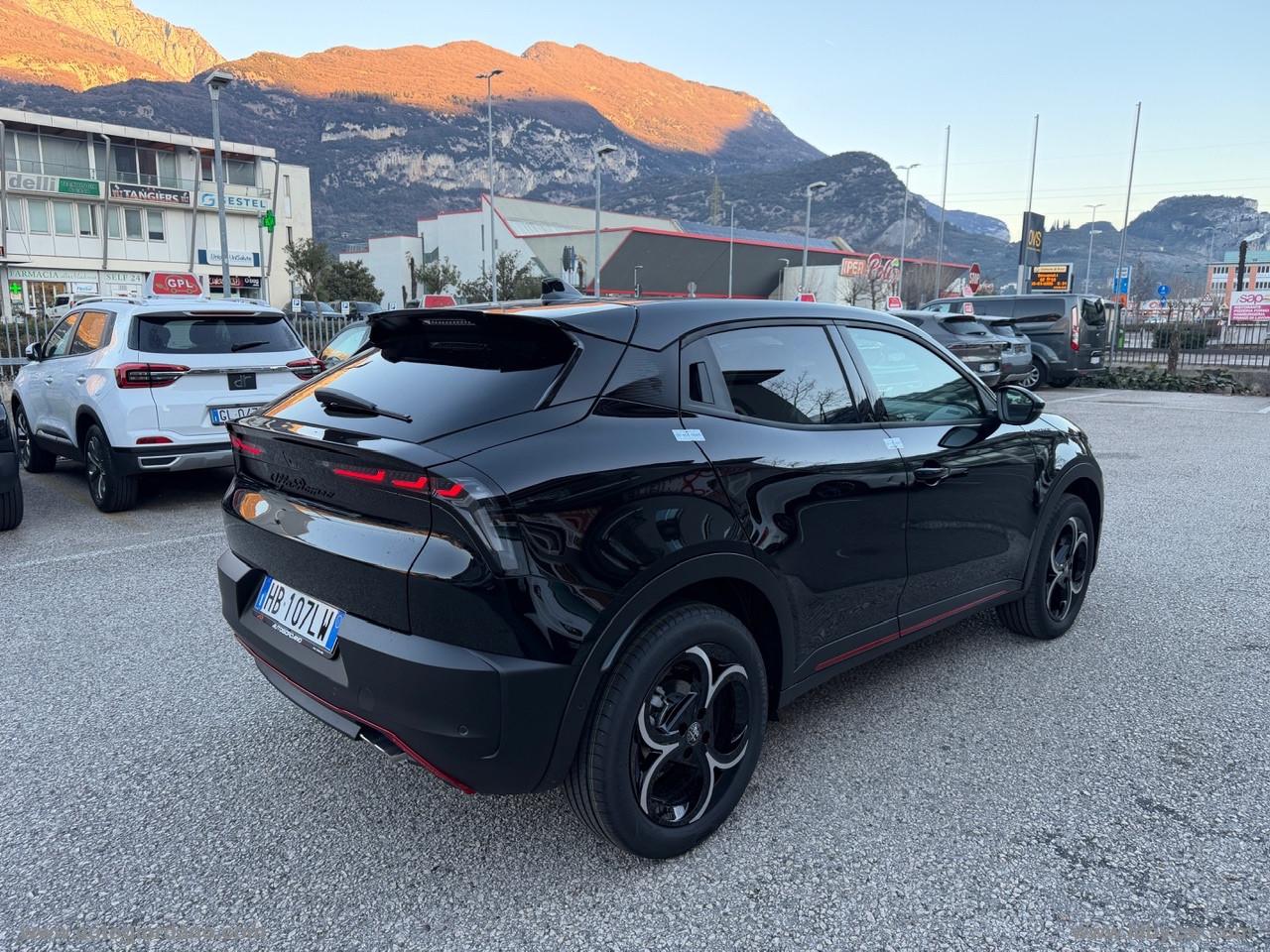 ALFA ROMEO Junior 1.2 145 CV Hybrid eDCT6 Speciale TECNO PACK