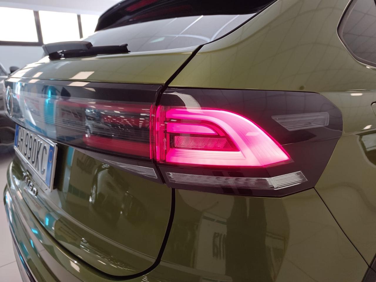 VOLKSWAGEN Taigo 1.5 tsi R-Line 150cv dsg