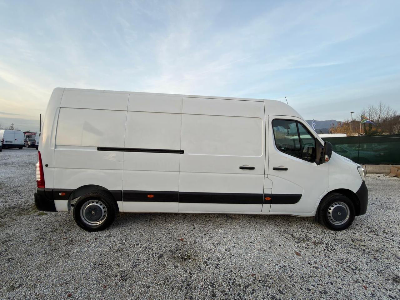 Renault Master T35 2.3 dCi Furgone