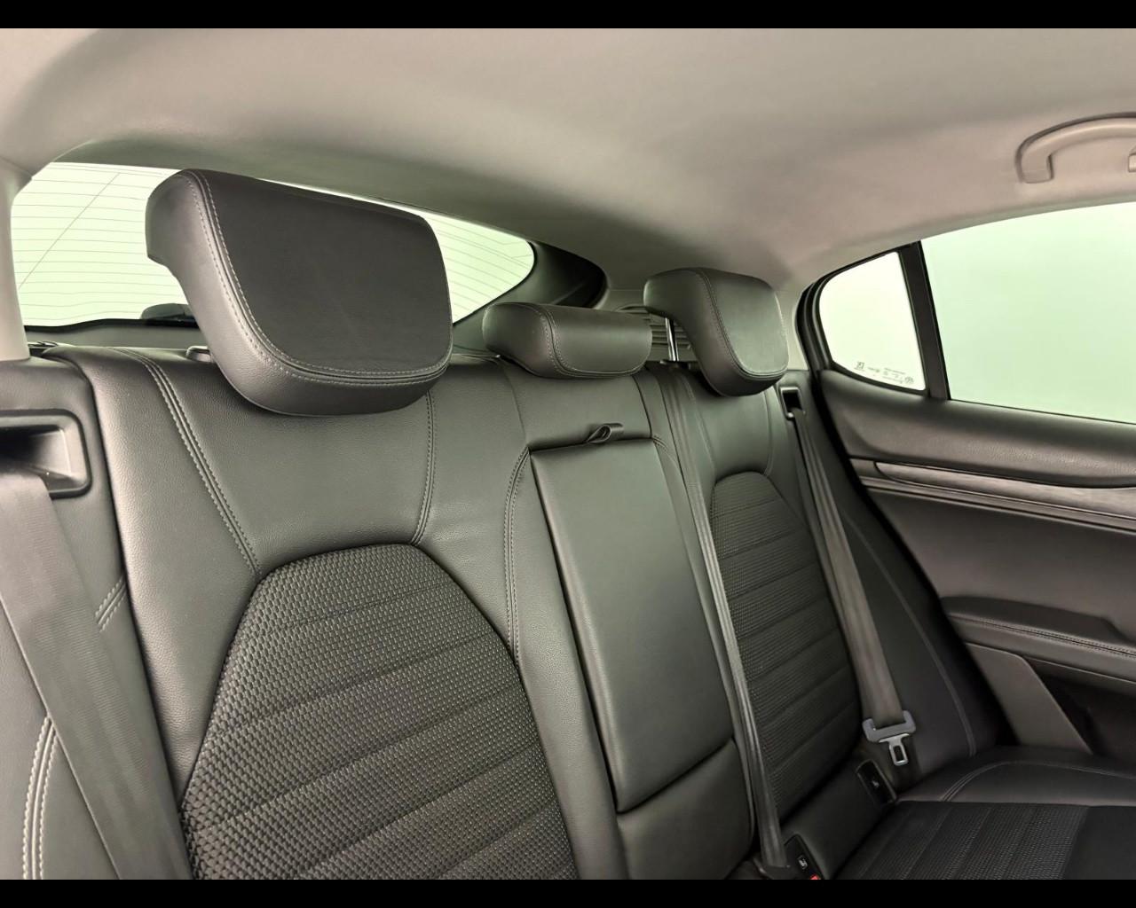 ALFA ROMEO Stelvio 2.2 t Executive Q4 210cv auto