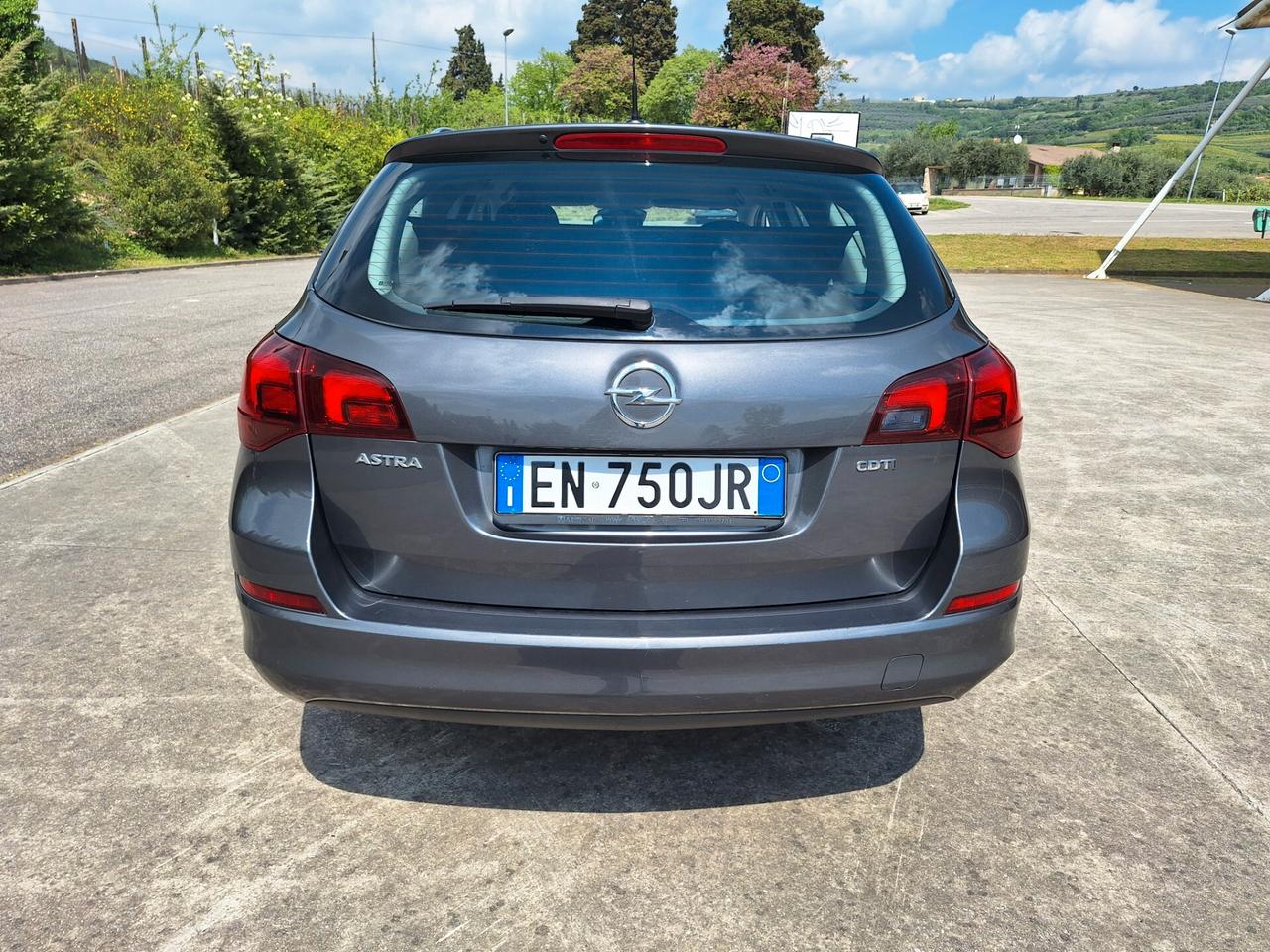 Opel Astra 1.7 CDTI 110CV 5 porte Cosmo