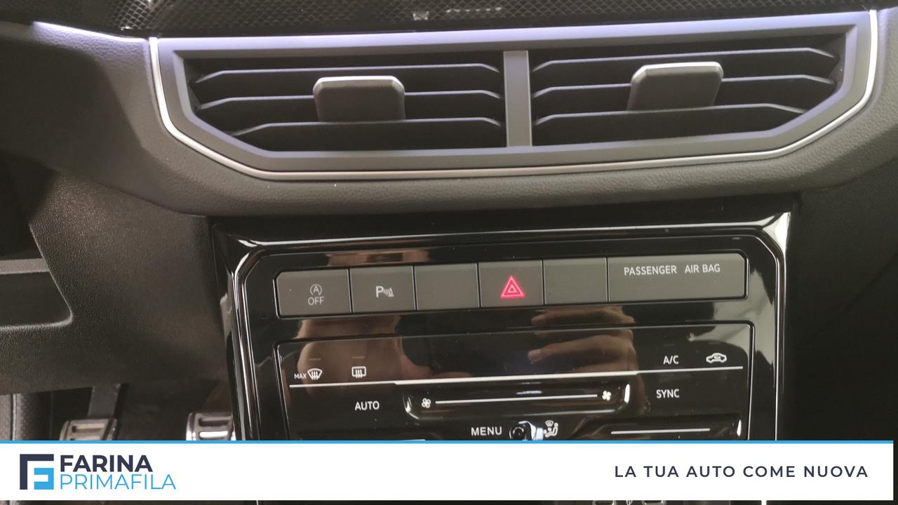 VOLKSWAGEN T-Cross 2024 - T-Cross 1.0 tsi R-Line Plus 115cv