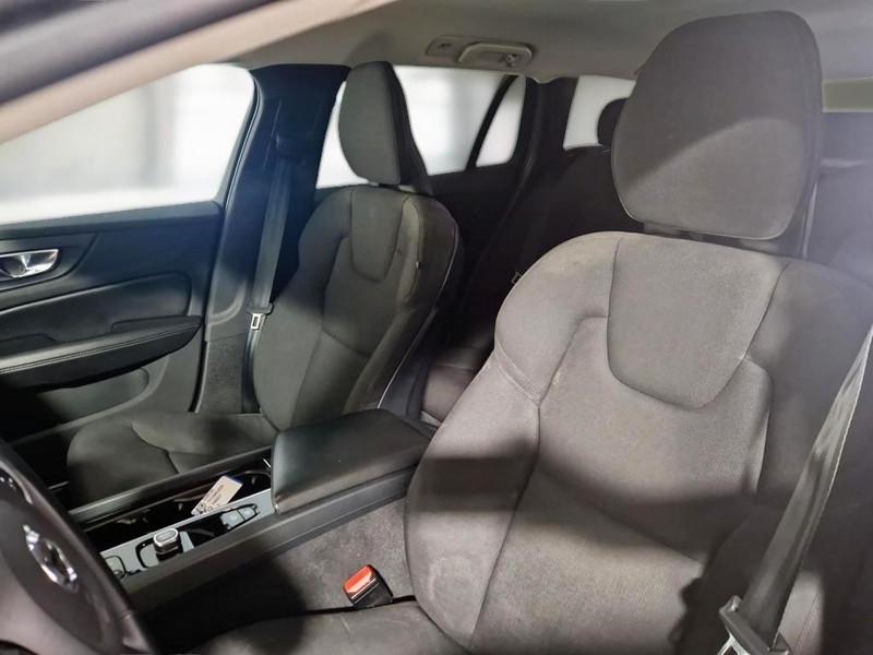 VOLVO V60 B4 D Momentum Business Pro Autom. MY22 WAGON