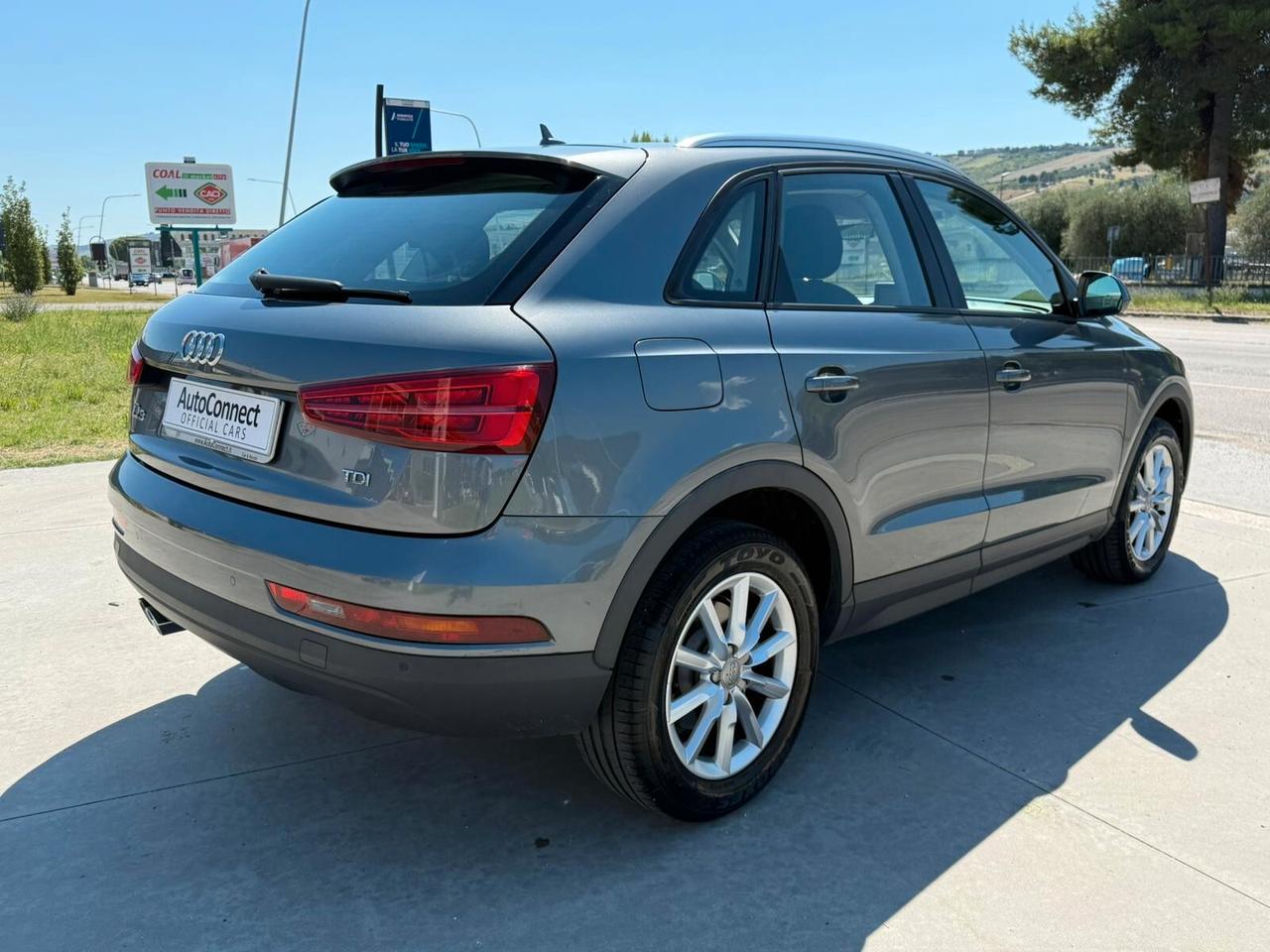 Audi Q3 2.0 TDI 150 CV 6m Business