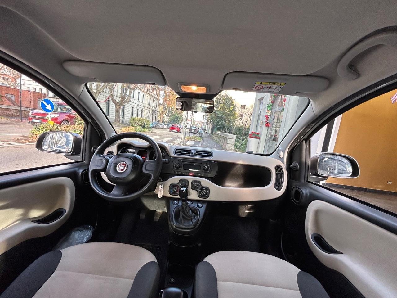 Fiat Panda 1.2 Lounge 69cv E6 70.000KM | NEOPATENTATI!!!