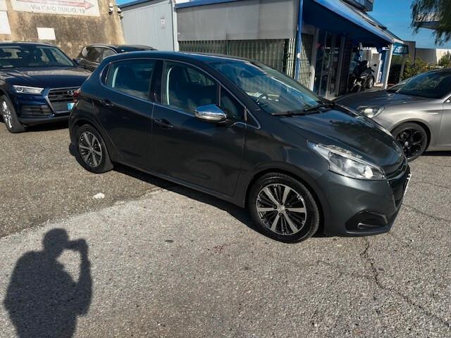 Peugeot 208 BlueHDi 100 5 porte Allure