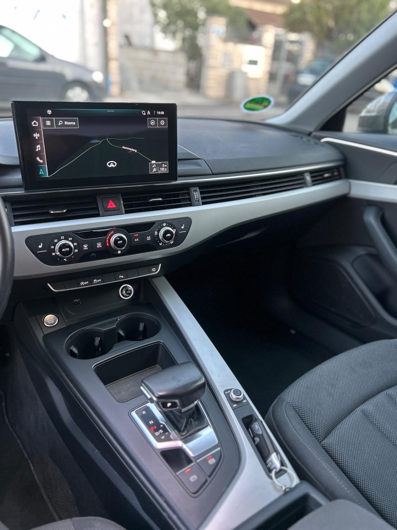 Audi A4 2.0 TDI Hybrid/Diesel-2020/LED/NAVI/18”
