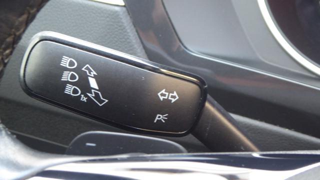 VOLKSWAGEN Tiguan 2.0 TDI SCR DSG Business BlueMotion Technology