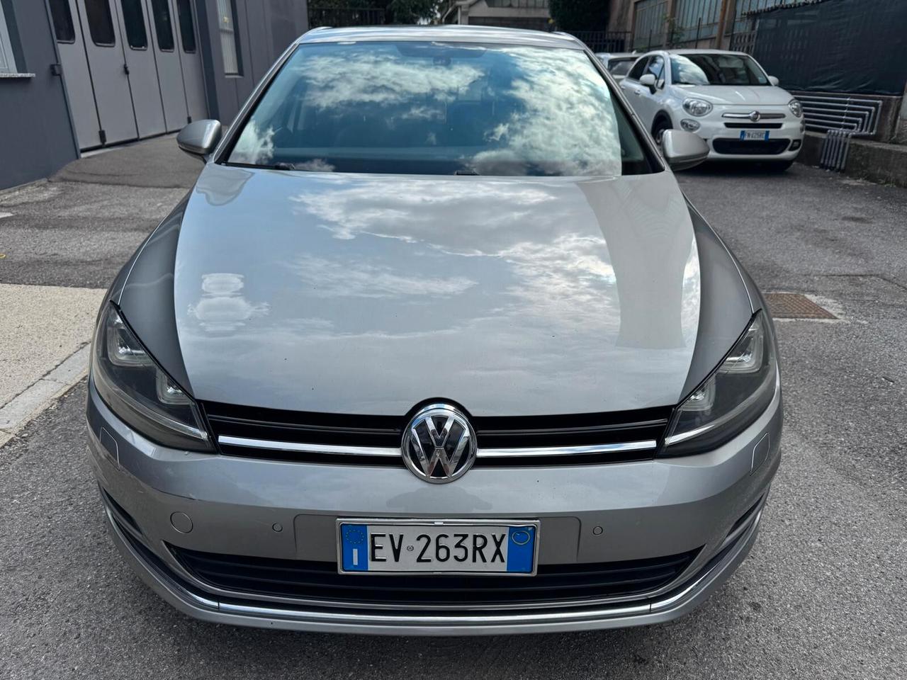 Volkswagen Golf 1.6 TDI DSG 5p. Highline BlueMotion Technology