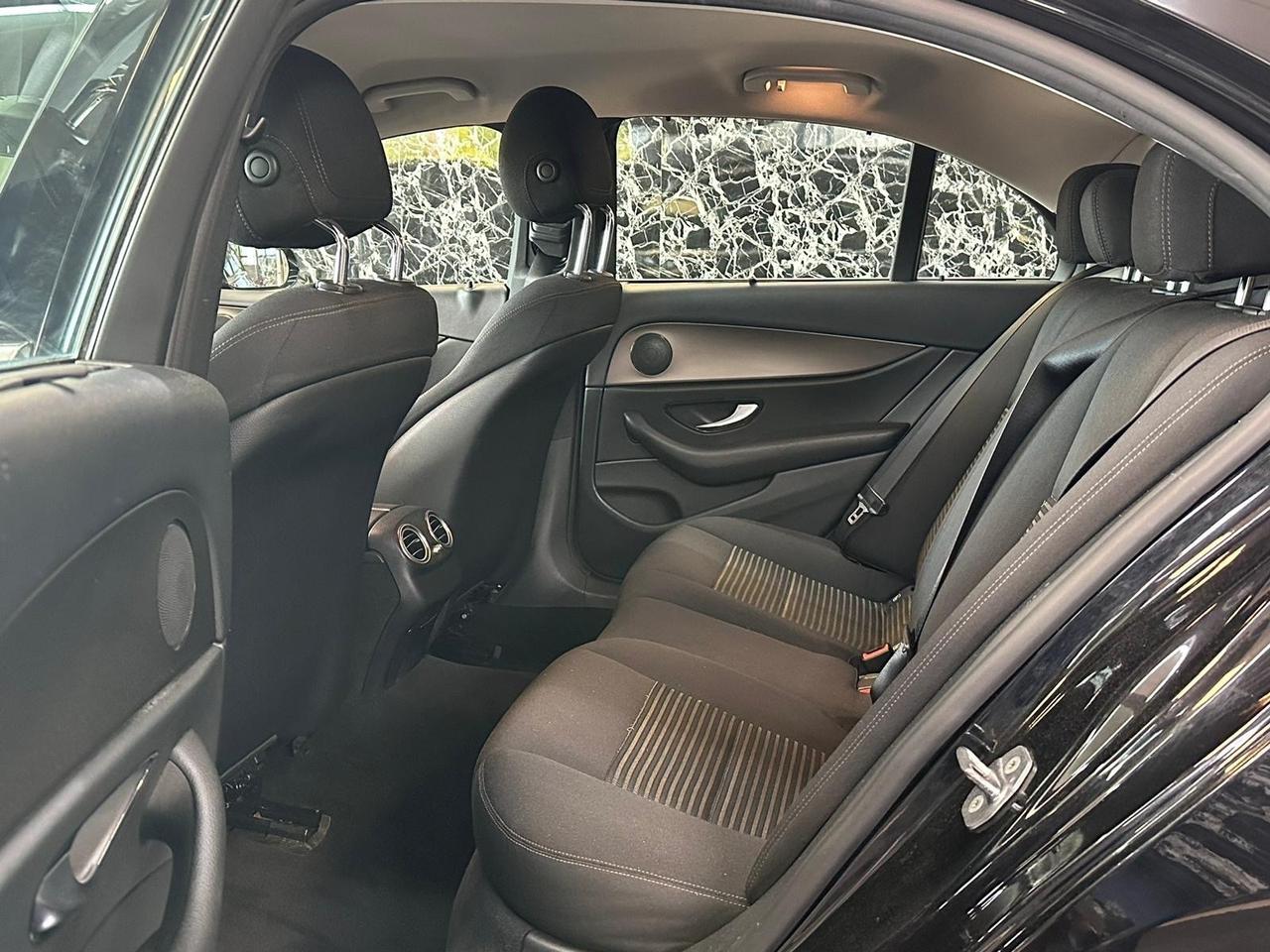 Mercedes-benz E 220 d Auto Business Sport