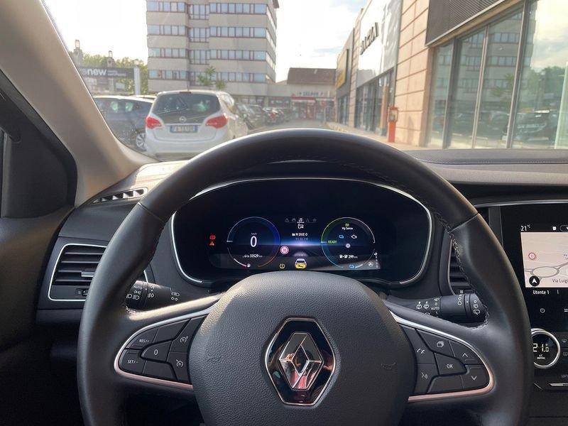 Renault Mégane MEGANE BERLINA BUSINESS E-TECH Plug-In Hybrid 160