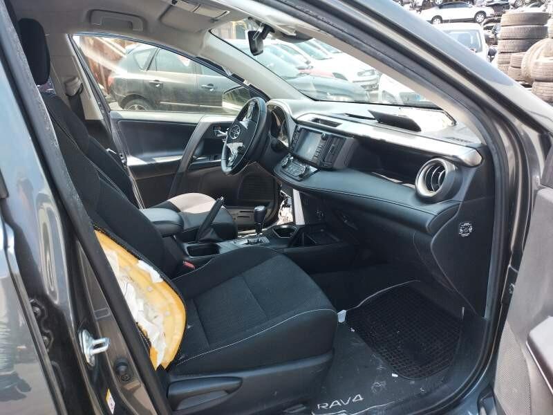Toyota RAV 4 2.5 Hybrid 2WD Exclusive