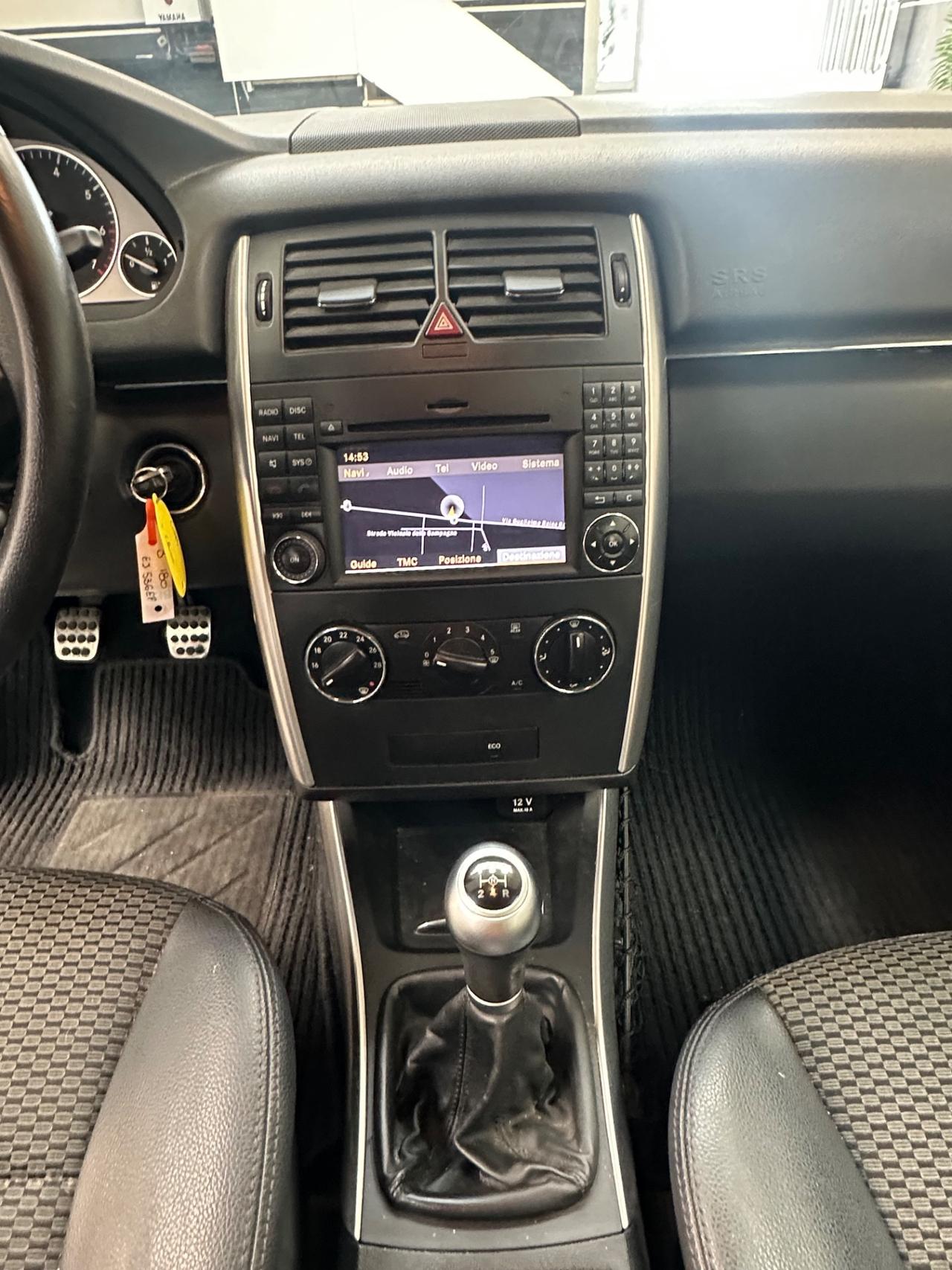 Mercedes-benz B 180 BlueEFFICIENCY Premium