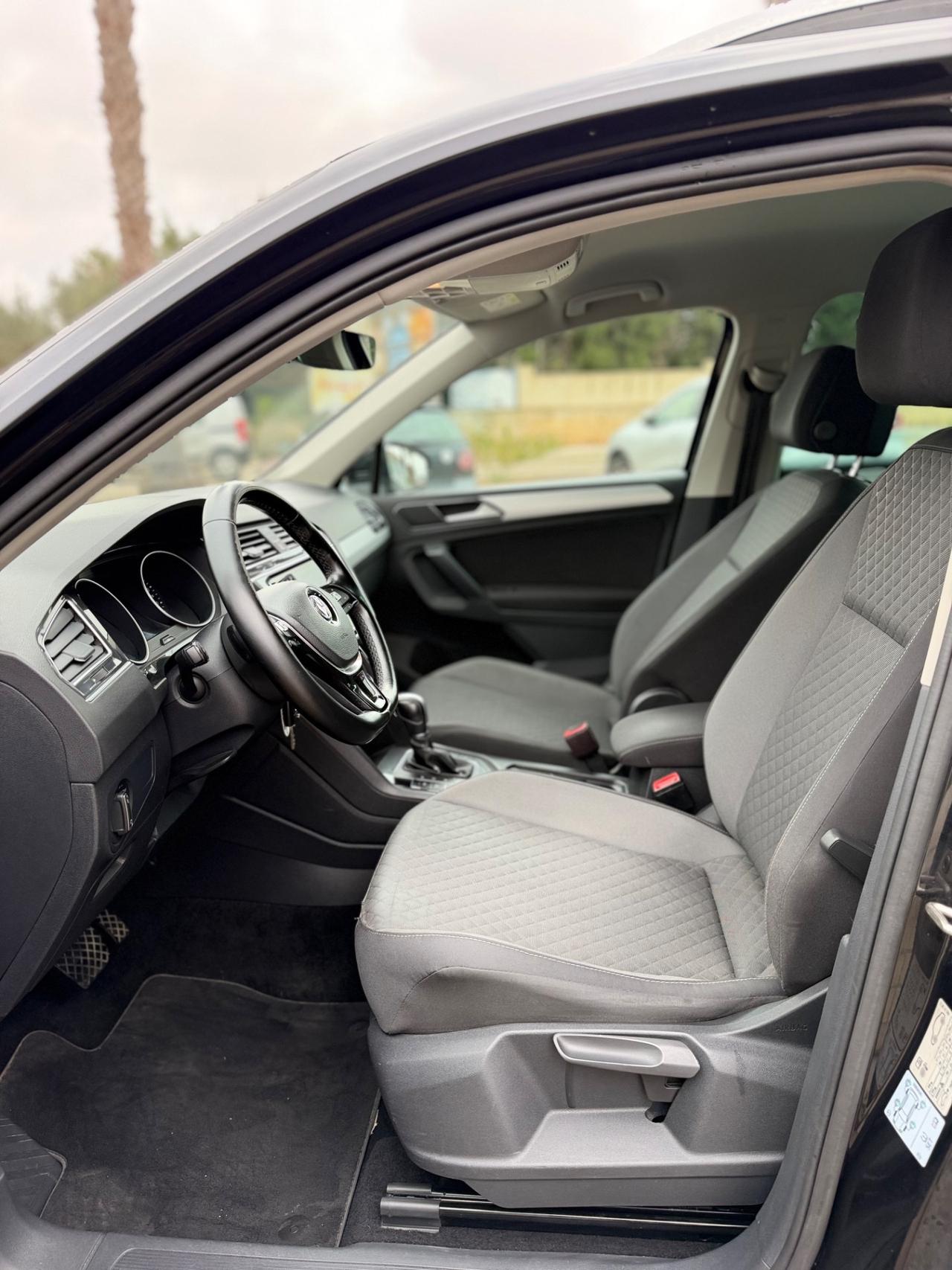 Volkswagen Tiguan 2.0 TDI SCR DSG Sport BlueMotion Technology