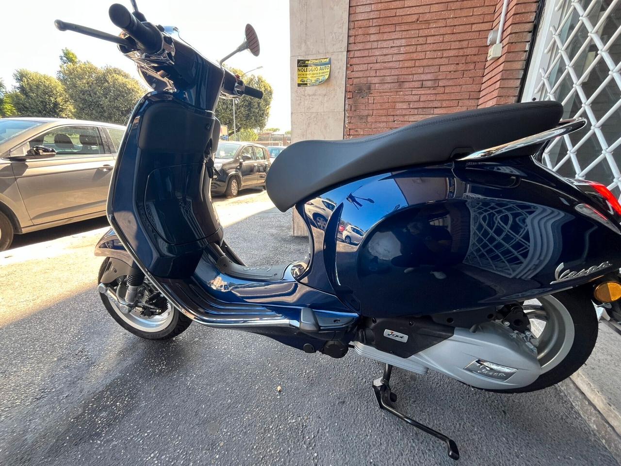 Piaggio Vespa 125 Primavera