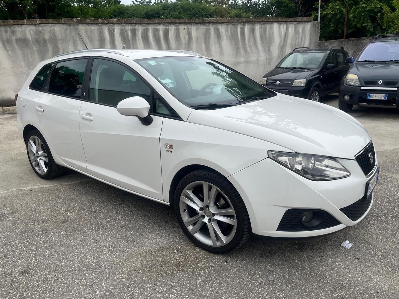 Seat Ibiza SW-1.6 tdi-full -2011