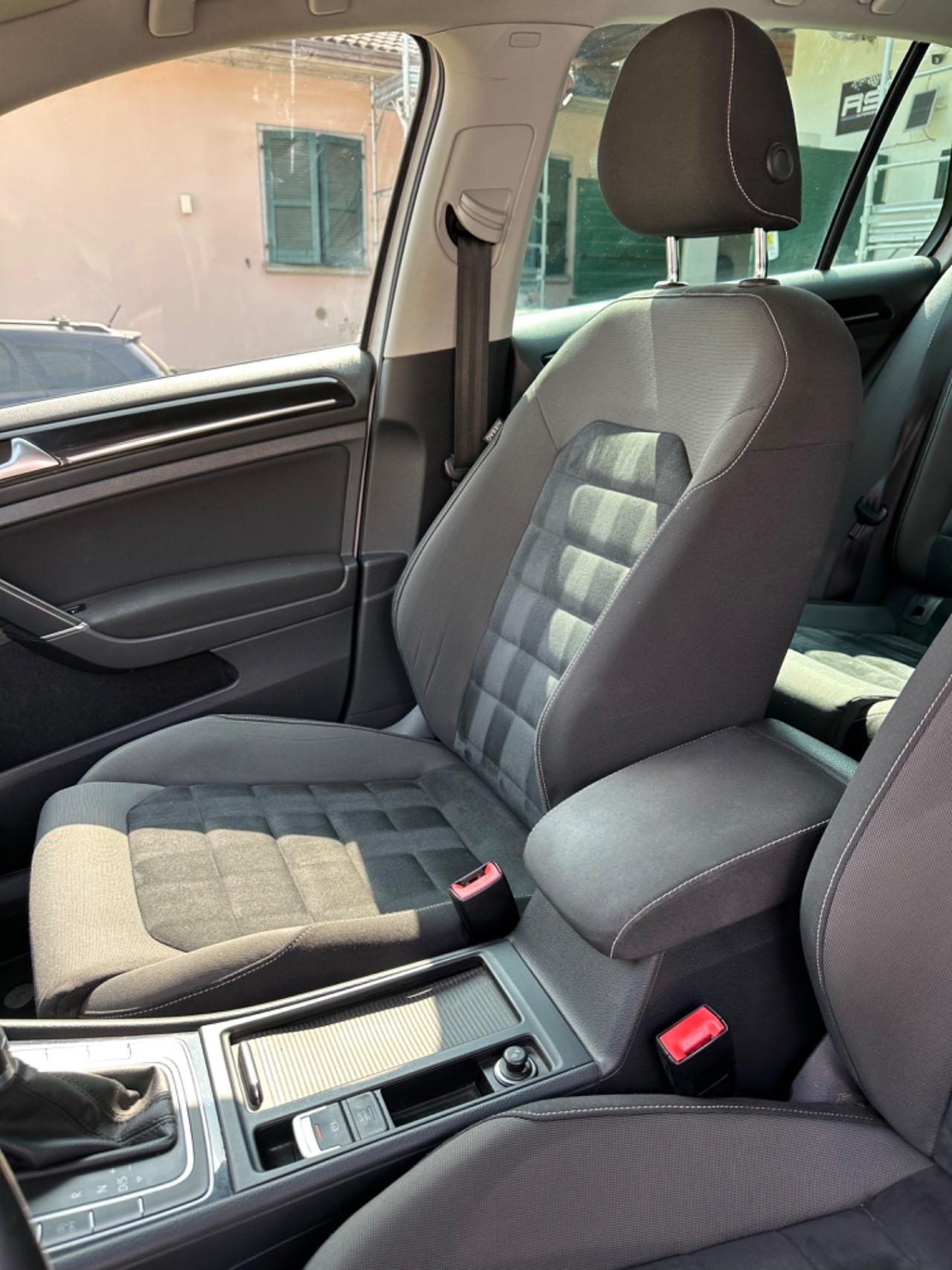 Volkswagen GOLF 1.6 TDI DSG 5p. HIGHLINE KMCERT GARANZ